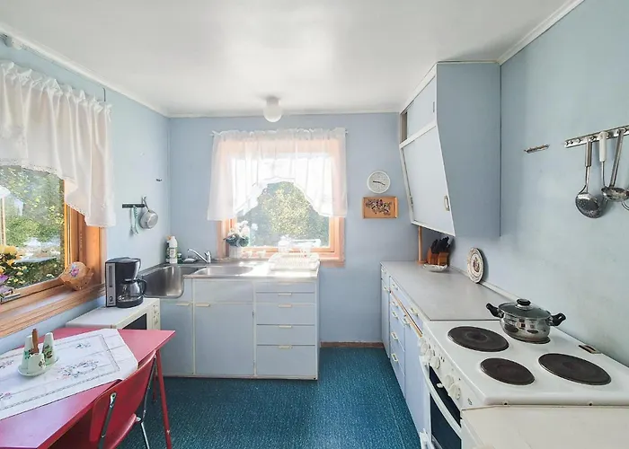 3 Bedroom Amazing In Reksteren