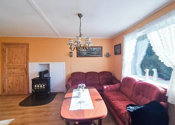 3 Bedroom Amazing In Reksteren Haukafer
